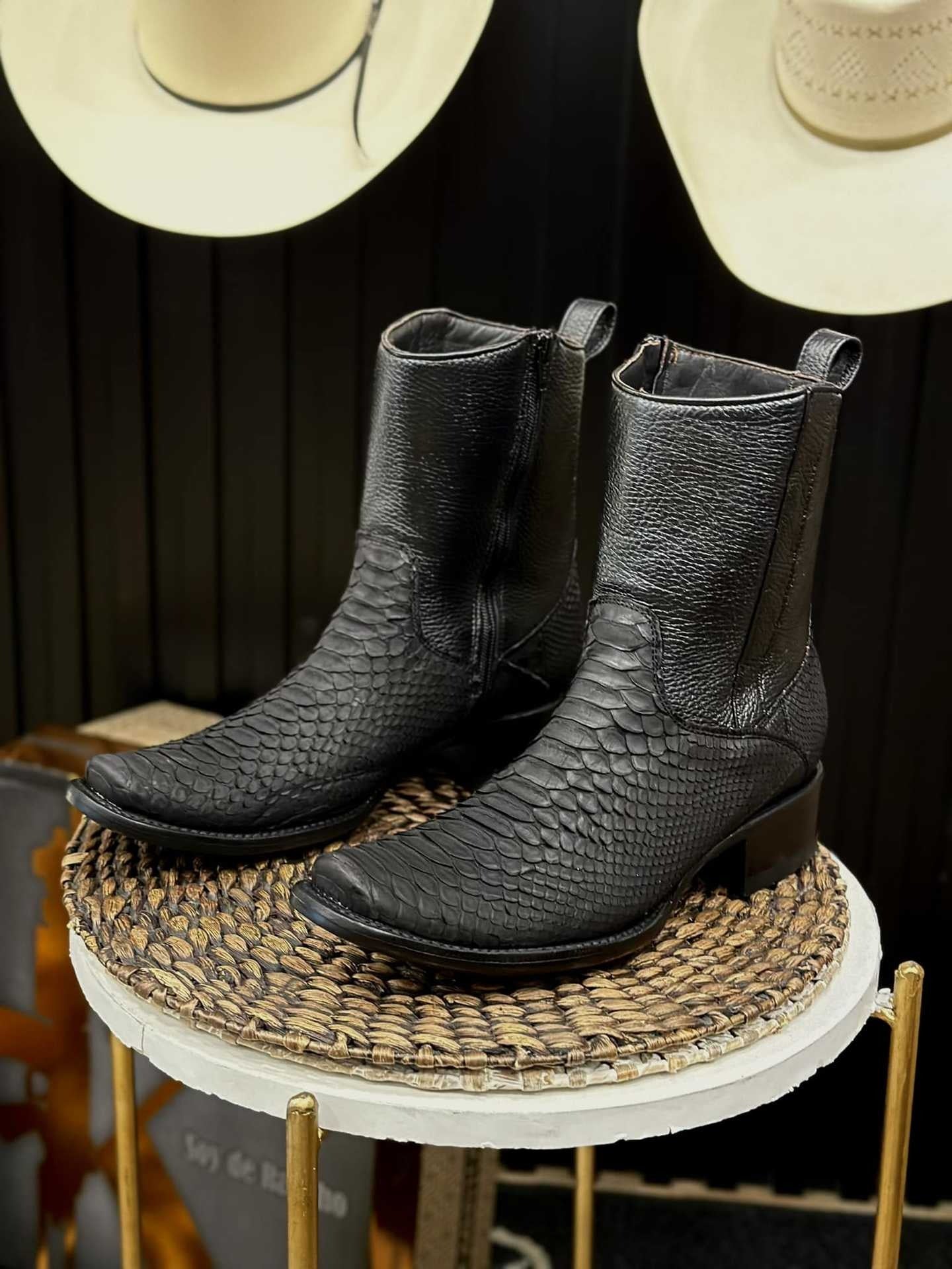 Men's Crocodile Square Toe Snake Print Western Cowboy Boots