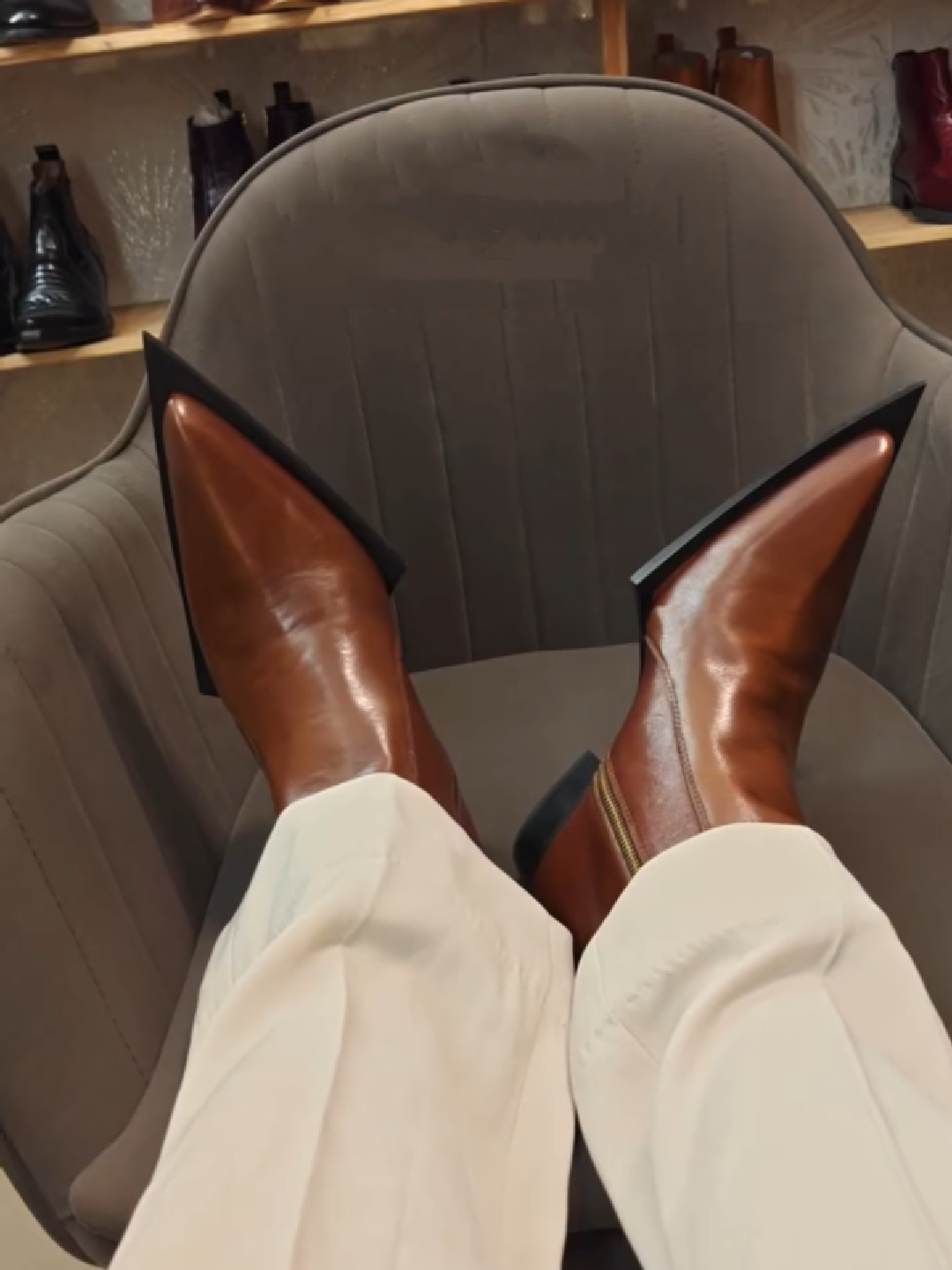 Men's Dark Brown Pointed Boots