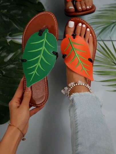 Women's Leaf Shape Flat Sandals Beach Shoes