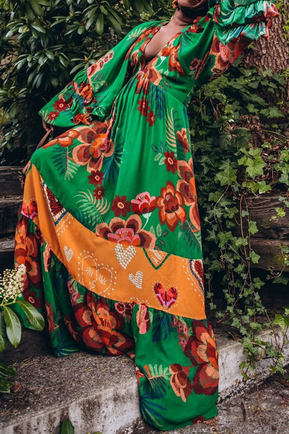 Deep V-neck Bubble Sleeve Printed Maxi Dress