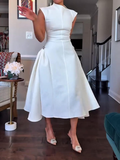 Chic Sleeveless Maxi Dress