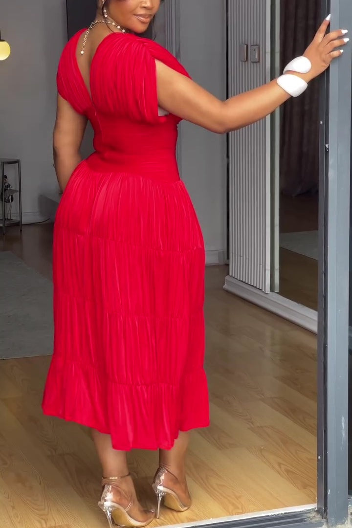 Red V-neck Waist Pleated Dress