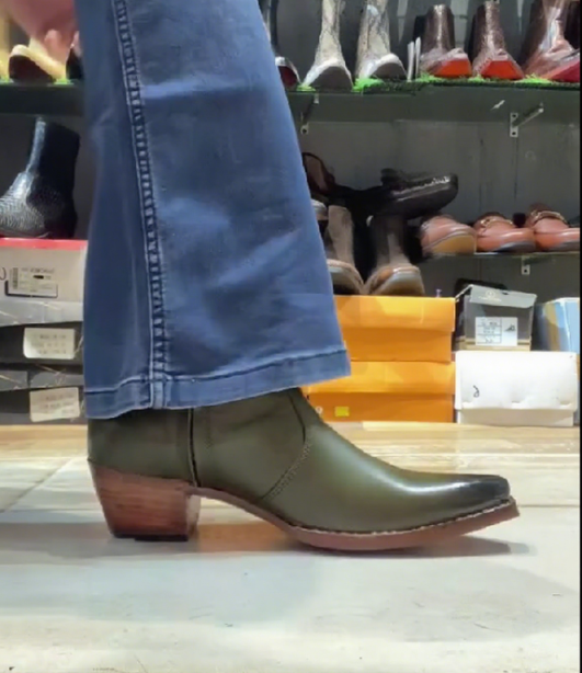 Men's Pointed Toe Green Cuban High Heel Leather Boots