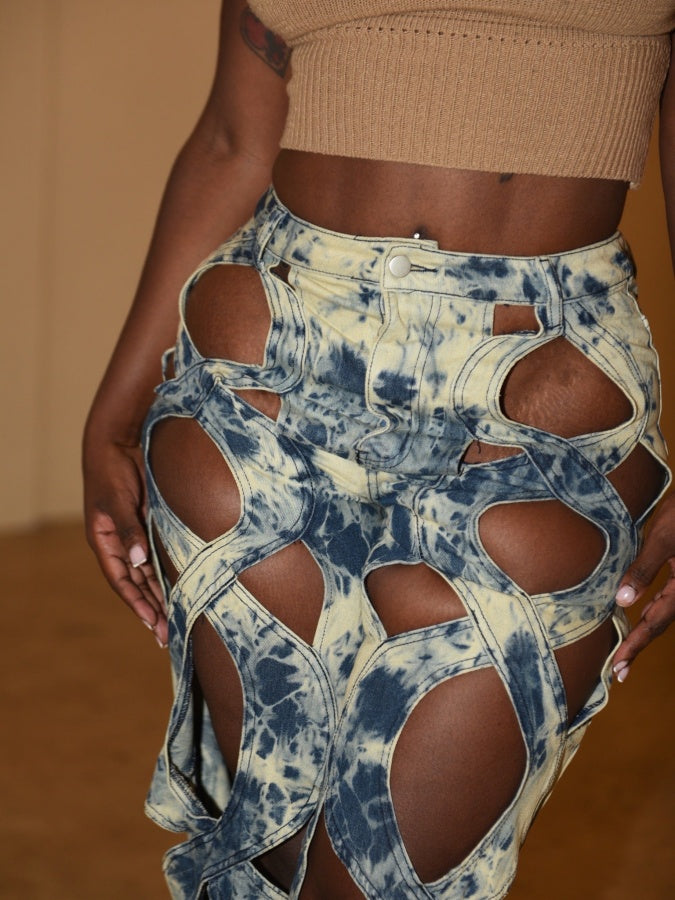 Criss Cross Jeans