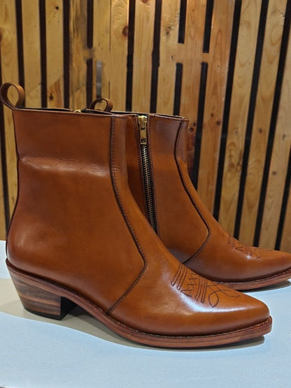 Men's Pointed Toe Embroidered Cowboy Boots