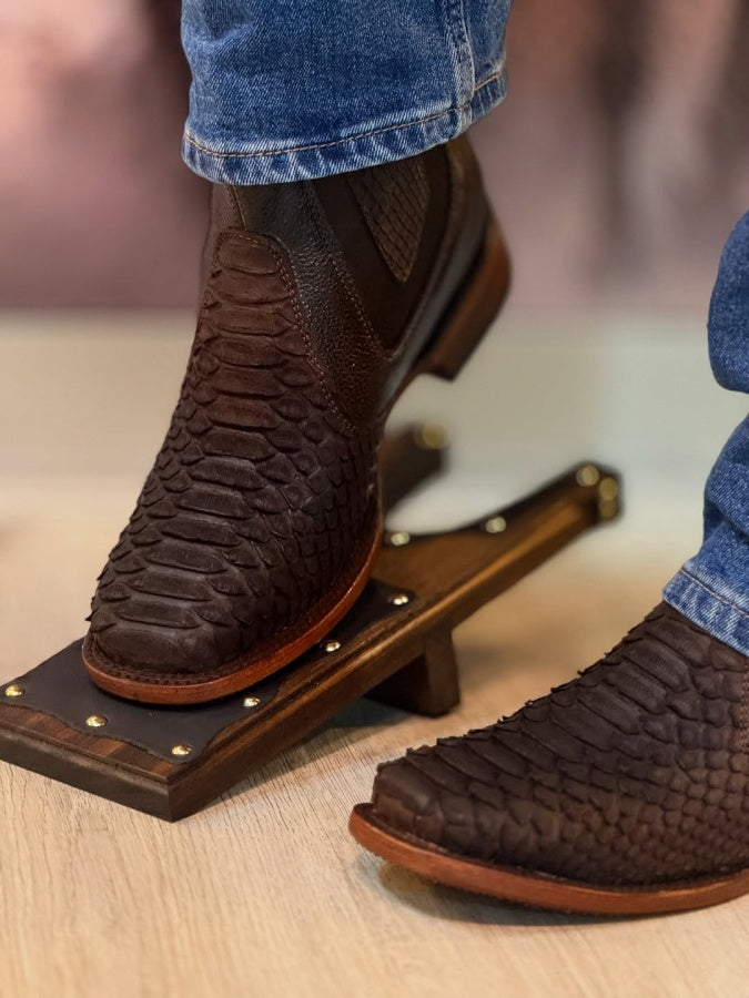 Men's Crocodile Textured Nubuck Ankle Boots