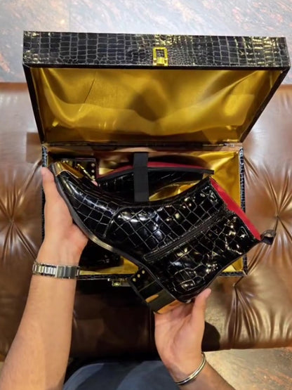 Men's Patent Leather Crocodile Textured Pointed Toe Boots