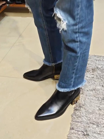 Black Gold-heeled Pointed Boots