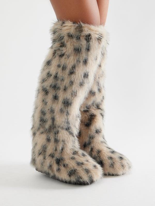 Leopard Print Faux Fur Boot